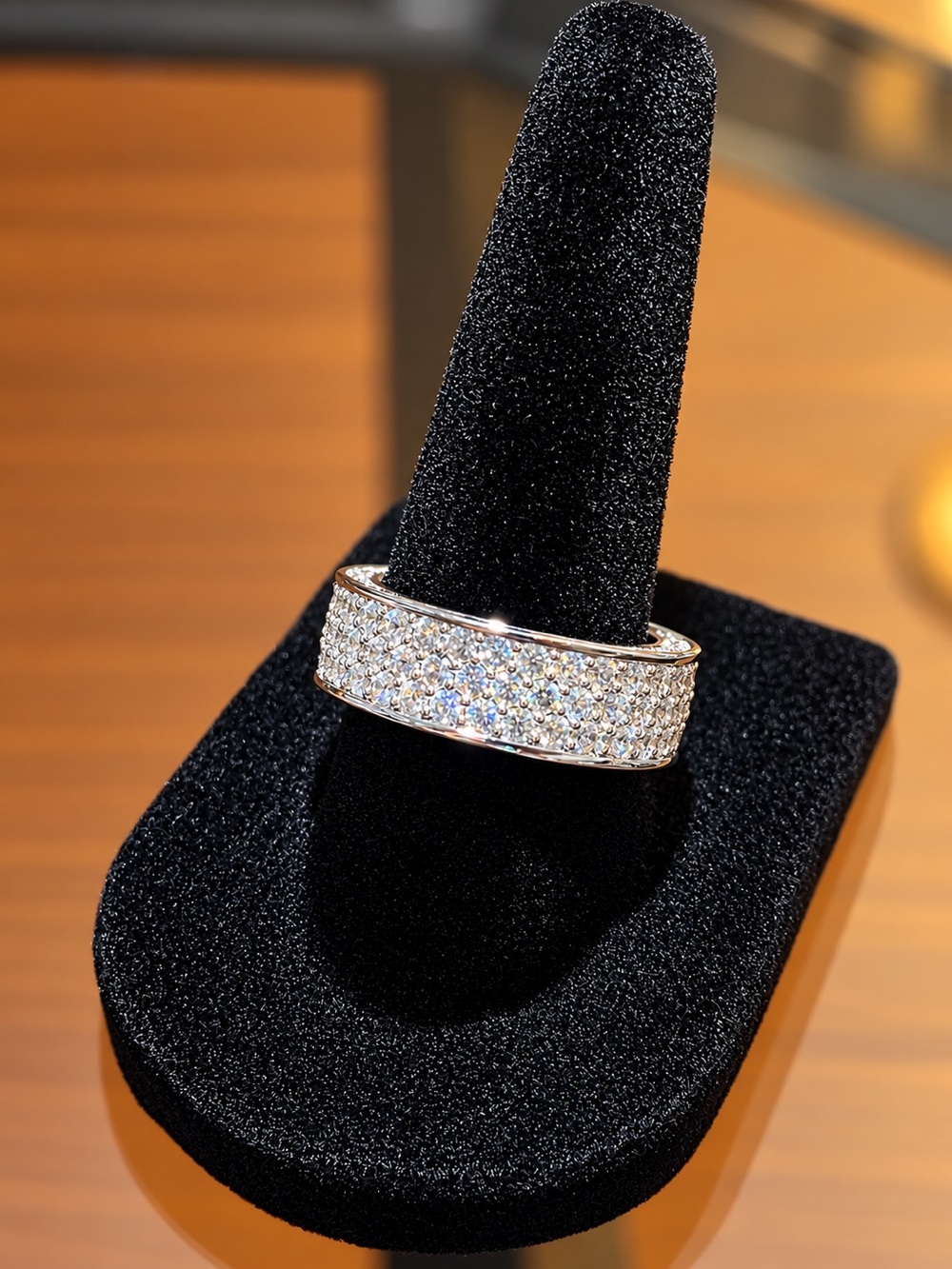✨ Moissanite Pavé Eternity Band Ring – Size 7 ✨